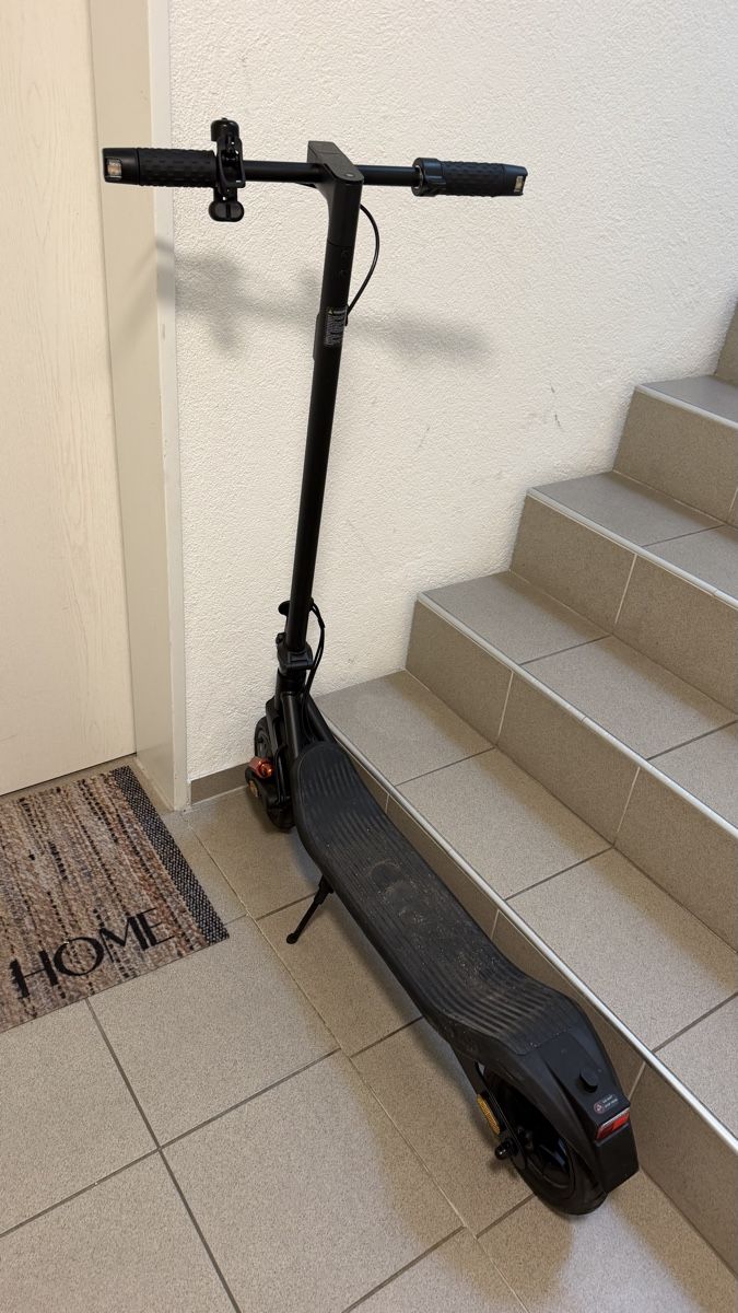Kickboard: E Trottinett Street Plus / E Scooter – Usato da Embrach venduto da adizagi 1