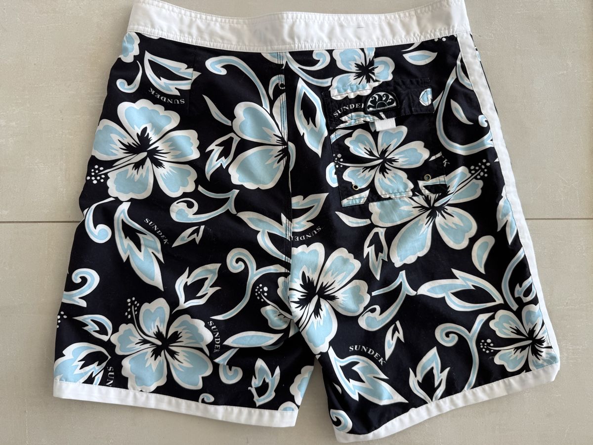 Pantaloni: SUNDEK Beach Short – Usato da Lugnorre venduto da ulr_lqc6 2