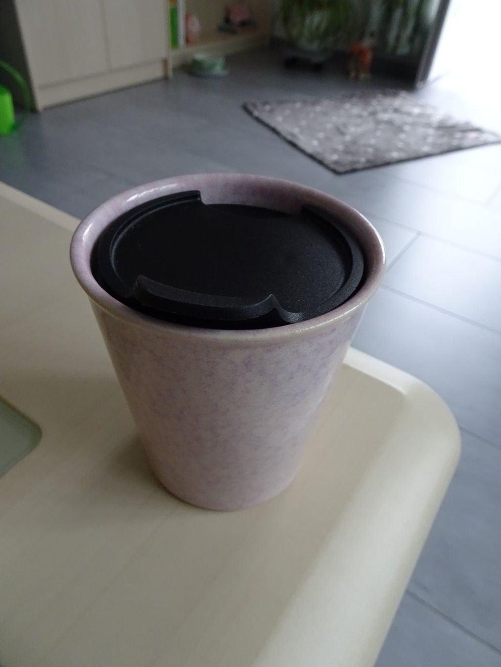 Tazze: Rosa Trinkbecher für Kaffee oder Tee – Nuovo e nell'imballaggio originale da Dieterswil venduto da Sarah_b0