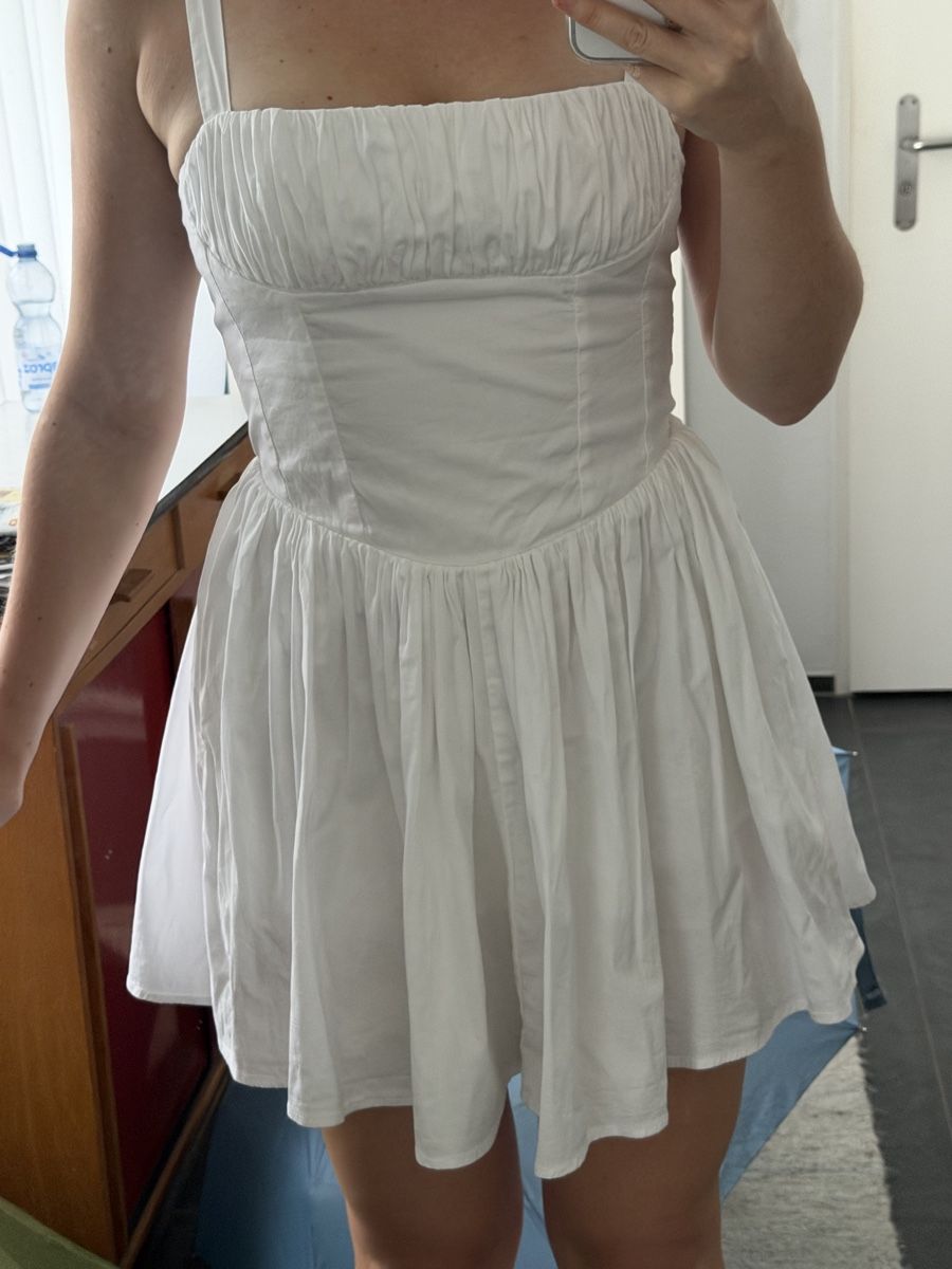 Zara Vestiti: Weisses Minikleid Zara  – Usato da Bassersdorf venduto da ver_r5qx