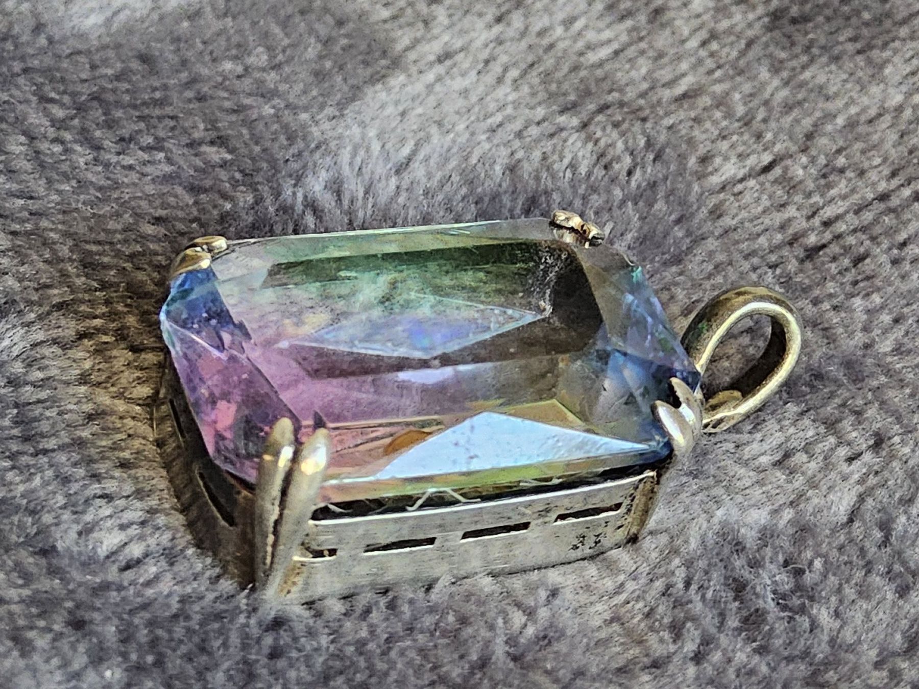Anhänger: Antiker Irisglas, Rheinkiesel Anhänger, versilbert, ca 1940 – Gebraucht aus Zürich von SciTec 1