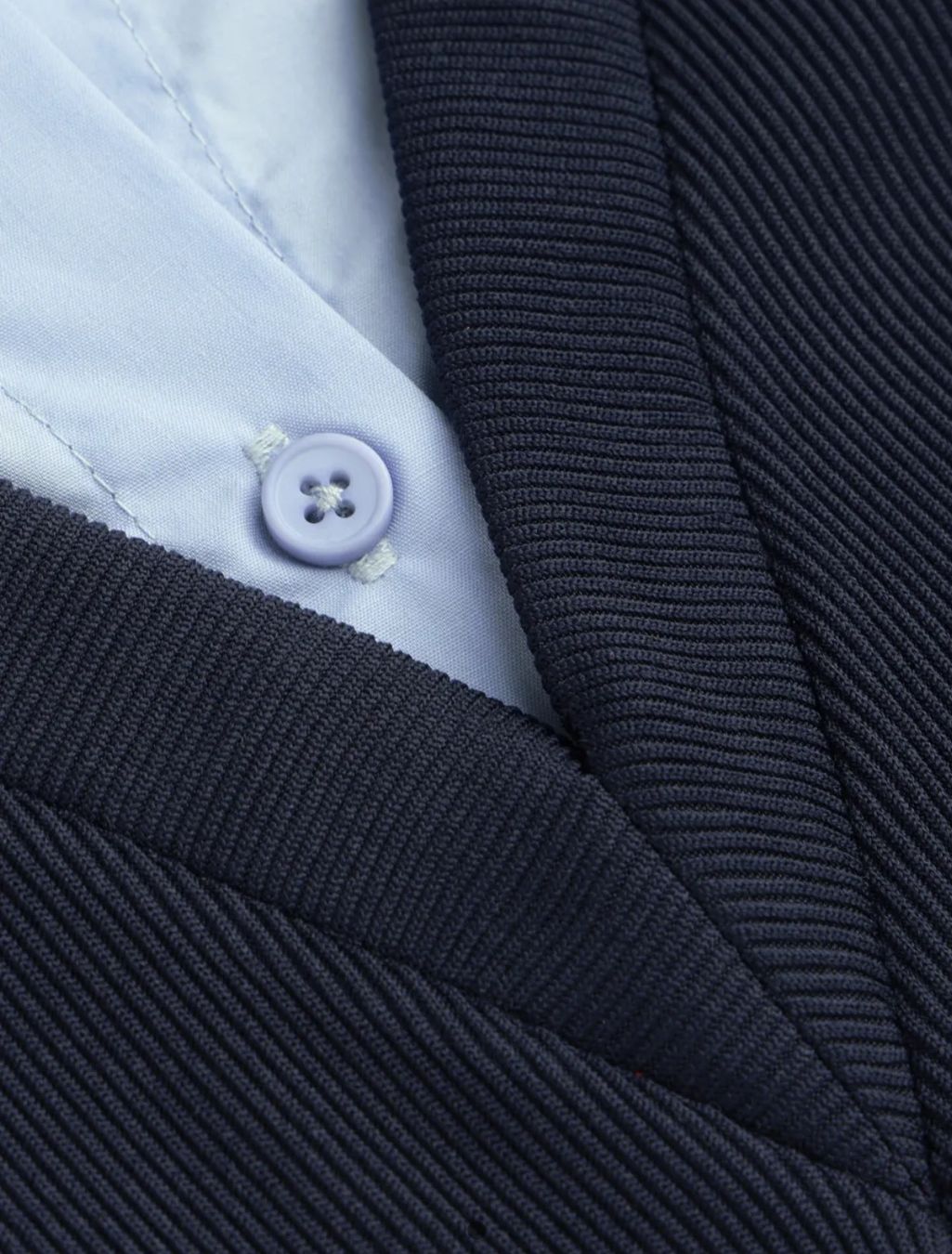 Kleider: Kleid/ Bluse Office Style Fabrikneu – Neu und originalverpackt aus Mühlethurnen von Fudoshin1 2