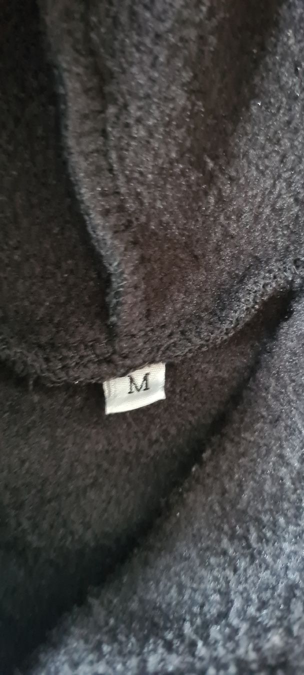 Maglioni & Felpe: Kapuzenpullover Grösse M – Usato da Untersiggenthal venduto da elisabeth076 3