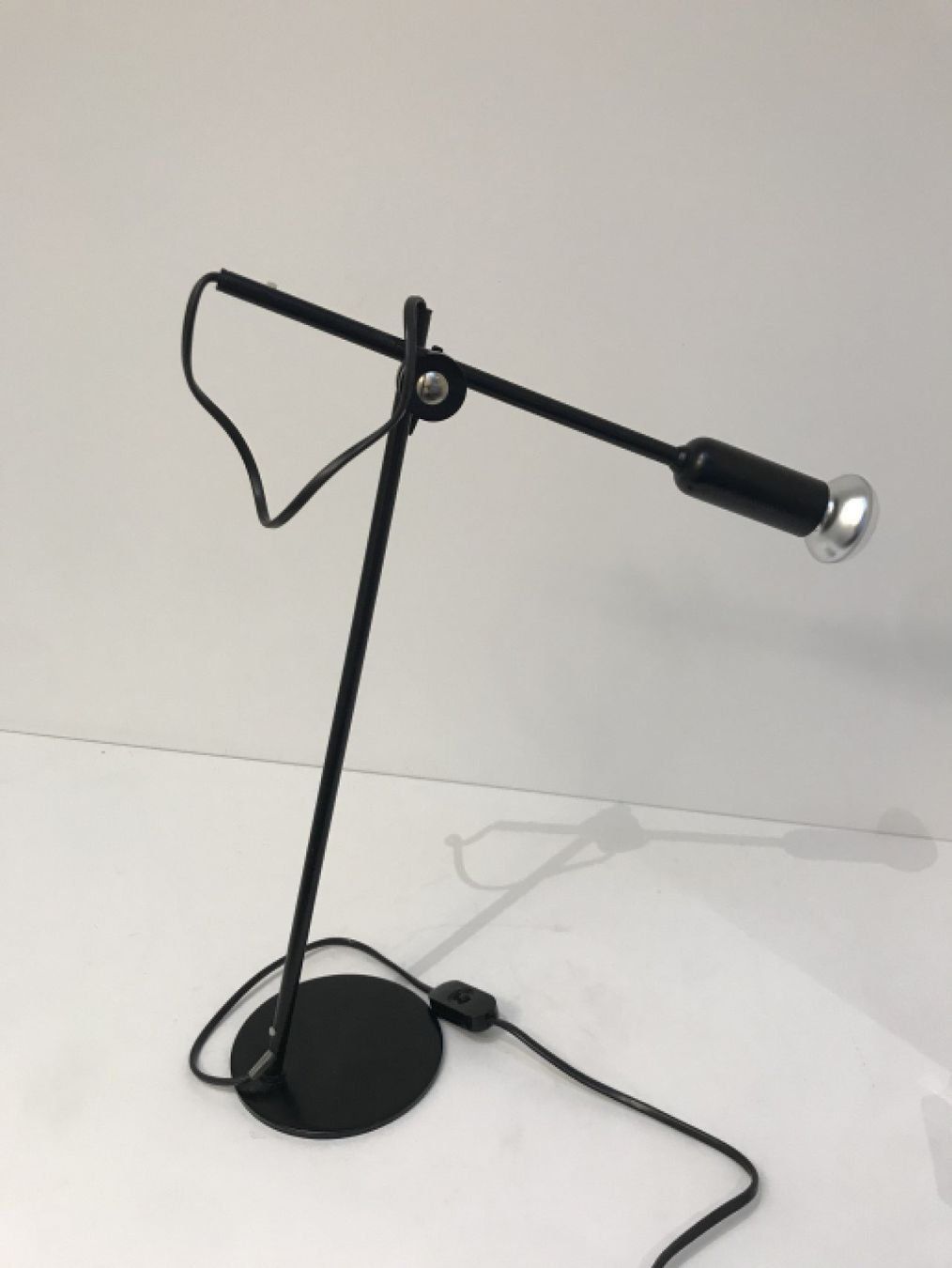Lampes: Minimalistische Tischleuchte der Schweizer Marke Optelma – Défectueux à Gersau par pd-design-and-art 6