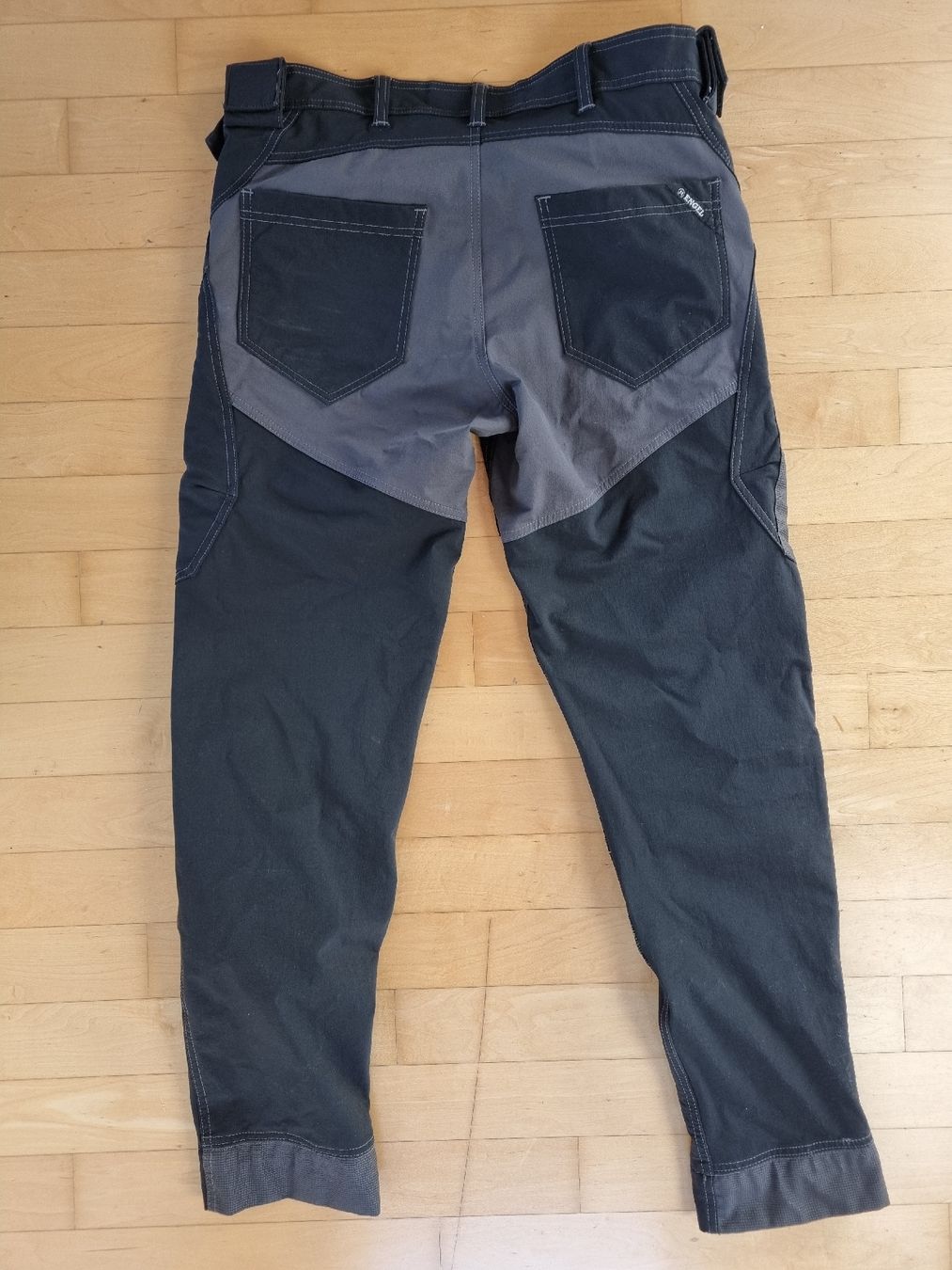 Hosen: ENGEL X-treme Arbeitshose schwarz 48 – Gebraucht aus Geiss von roemus 1