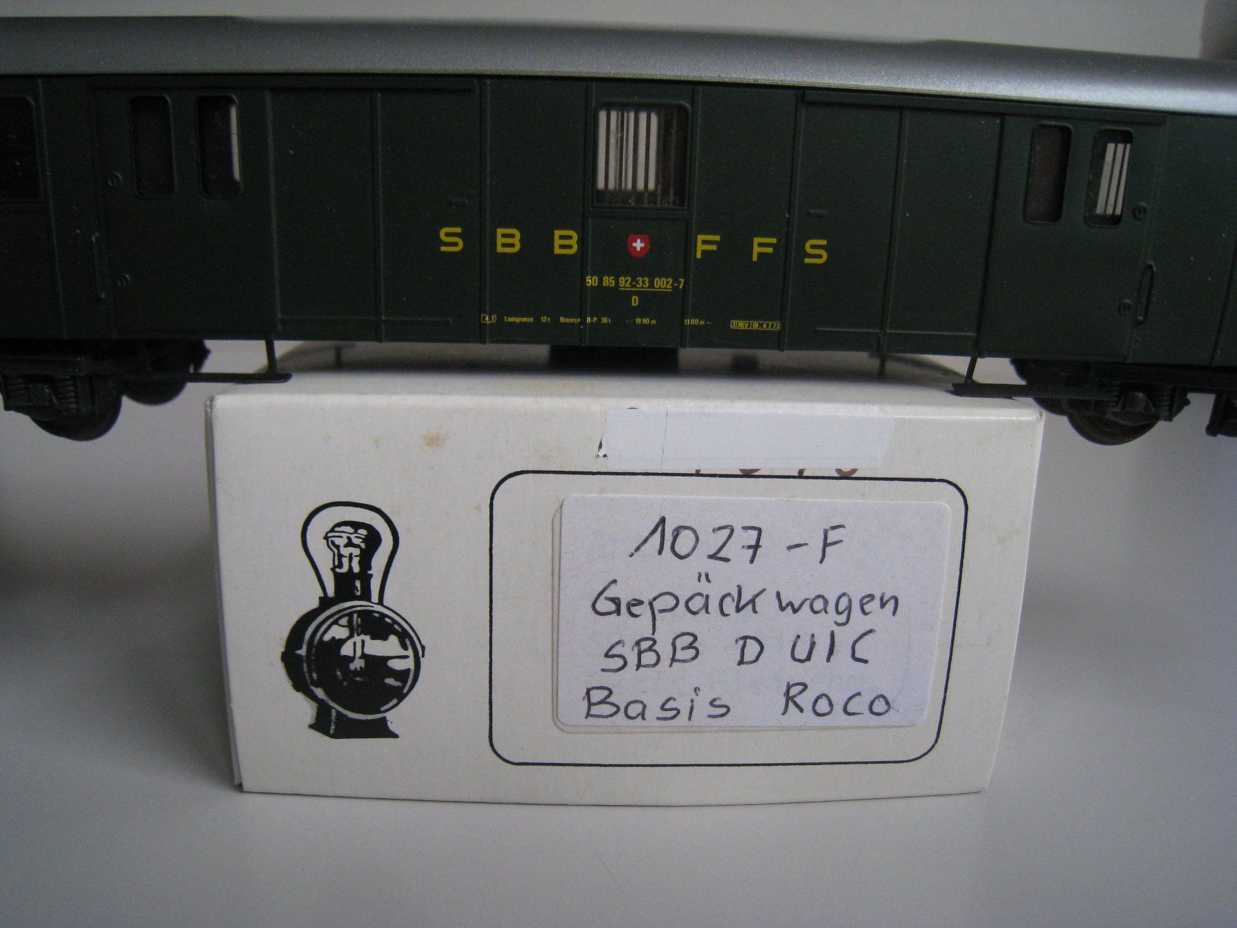 Born Modellini di ferrovie: Born SBB-Gepäckwagen D4, UIC Version, 1027-F – Usato da Buchs ZH venduto da swiss-train