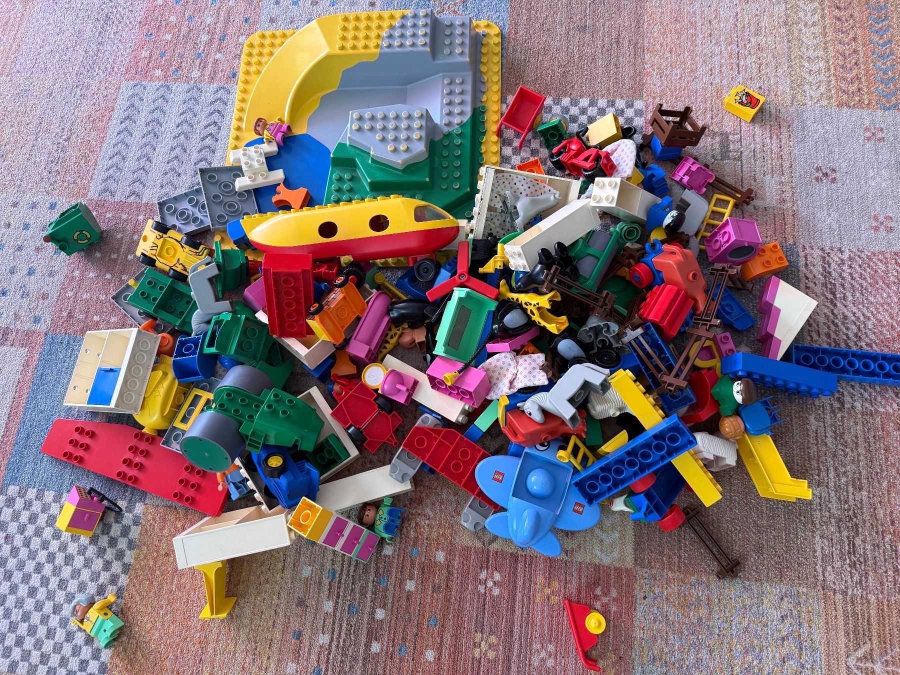 Lego Kit di costruzioni: Lego Duplo Konvolut 4 kg – Usato da Aarberg venduto da Tichan 1