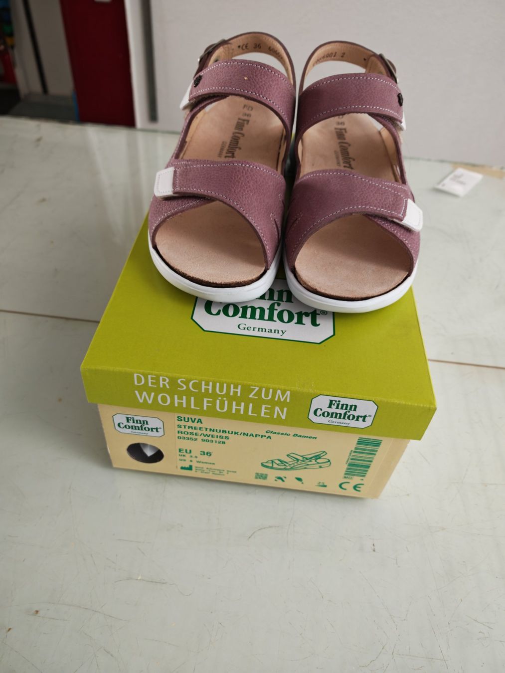 Damenschuhe: Sandalen, GR36, Neuwertig – Gebraucht aus Weinfelden von liquido