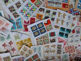 Viele gebrauchte Schweizer Briefmarken, ausgezeichneter Zust