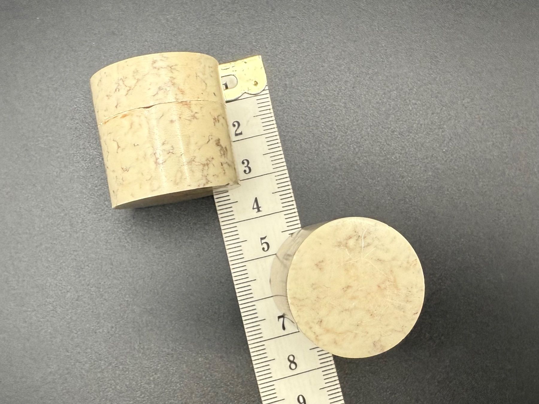 Tutte le decorazioni: Elegante Vintage Seifenstein-Boxen - 2er-Set – Usato da Lamone venduto da LaCantinaMagica 7