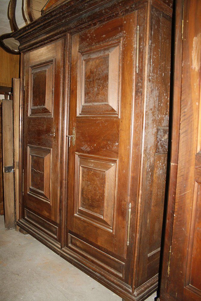 Armadi: Armoire ancienne non restaurée – Usato da Biel/Bienne venduto da r_dedo