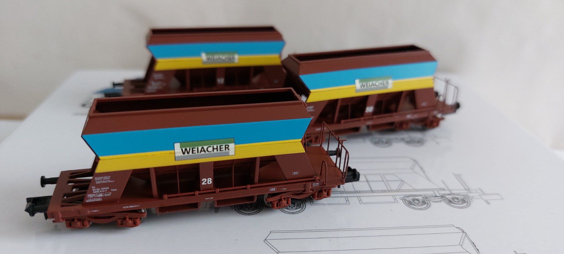 Jägerndorfer Modellini di ferrovie: Jaegerndorfer Kieswagen  " WEIACHER "  66303_1 – Nuovo e nell'imballaggio originale da Biberist venduto da Ntrains