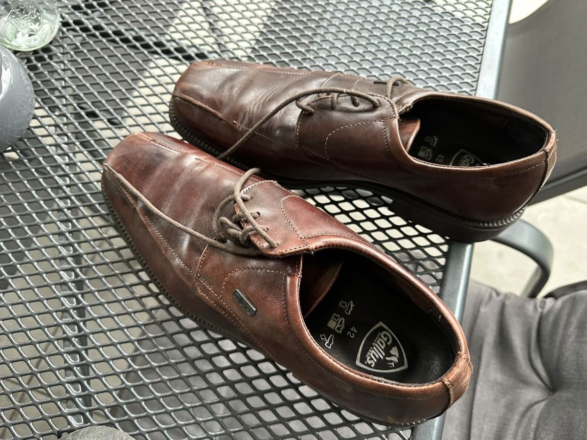 Scarpe da uomo: Halbschuhe – Usato da Richterswil venduto da solisoli5