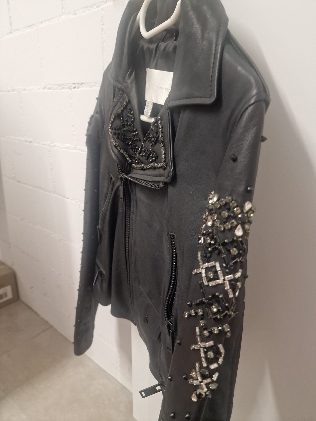 Mango Giacche: Mango Lederjacke, schwarz, Gr. M – Usato da Chur venduto da RICPE99 2