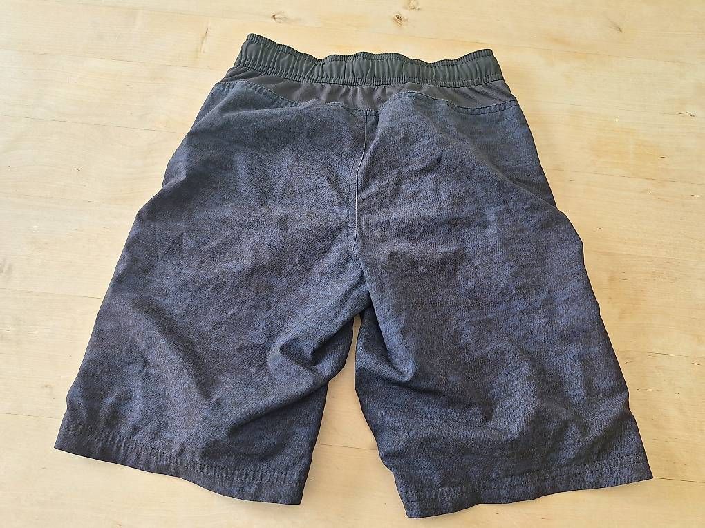 Badehosen: Badeshorts Gr.140 – Gebraucht aus Seewis-Dorf von GAGAGAGSGAGA 1