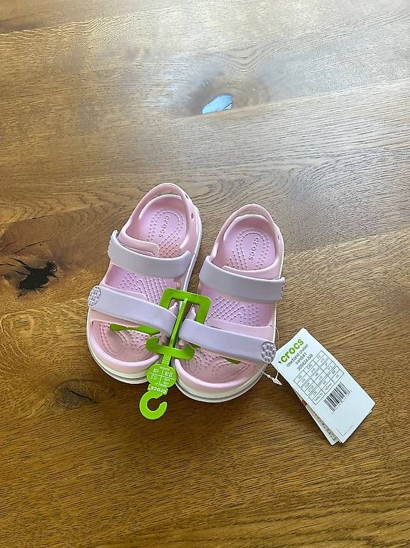 Scarpe per ragazze: Crocs Sandalen  – Usato da Uster venduto da CDiermayr