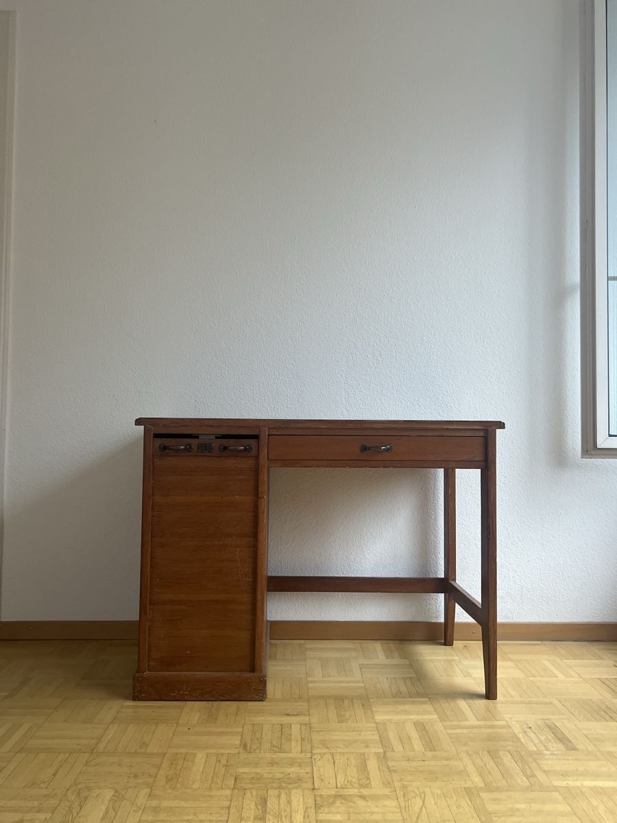 Scrivanie: Antiker Holz-Schreibtisch – Usato da Zürich venduto da gab_tq8g 3