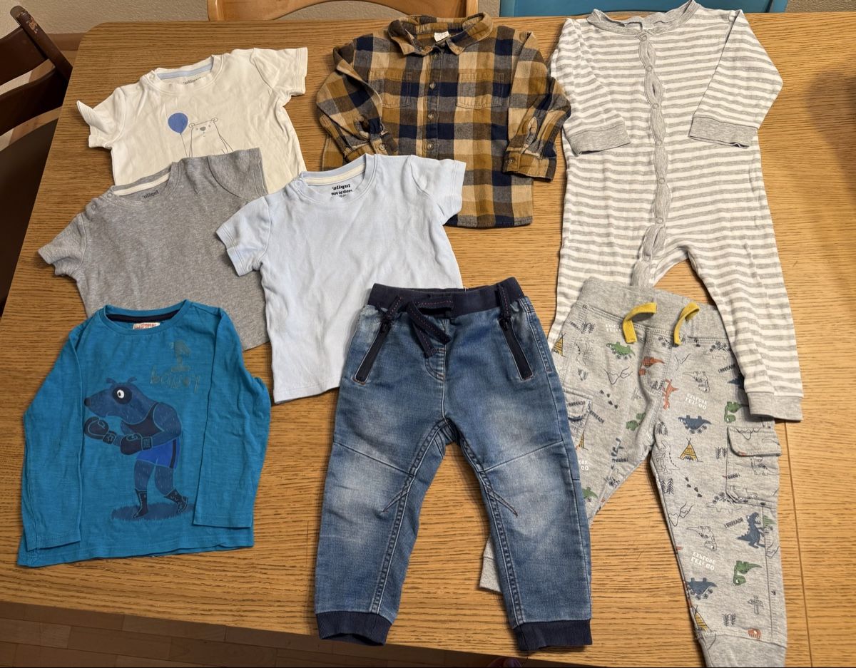 Lotti & Set di vestiti: Baby Kleiderpaket, Grösse 86 – Usato da Frenkendorf venduto da YNWA23