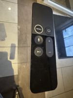 Télécommande Apple TV aluminium bon état