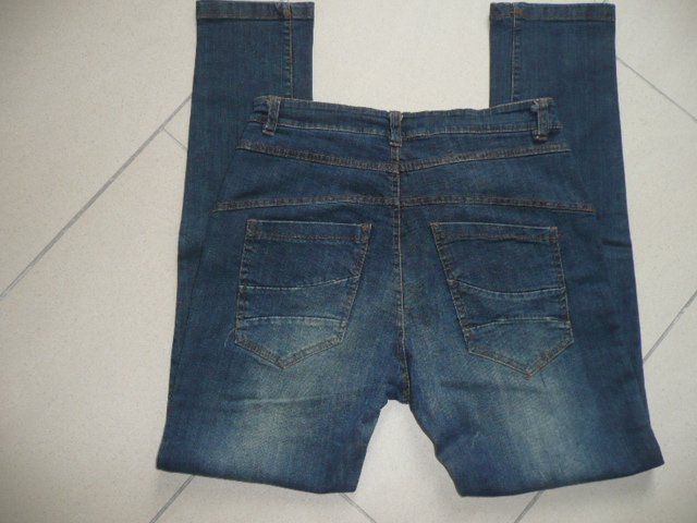 Jeans: NEUE Boyfriend Style Jeans Grösse M – Neu (gemäss Beschreibung) aus Baar von negombo 1