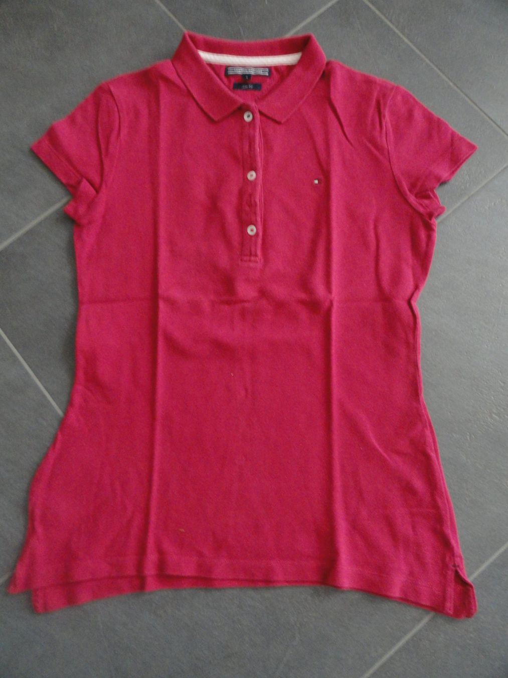 Tommy Hilfiger Magliette Polo: TOMMY HILFIGER POLOSHIRT GR. S *** – Usato da Uetendorf venduto da bibibop