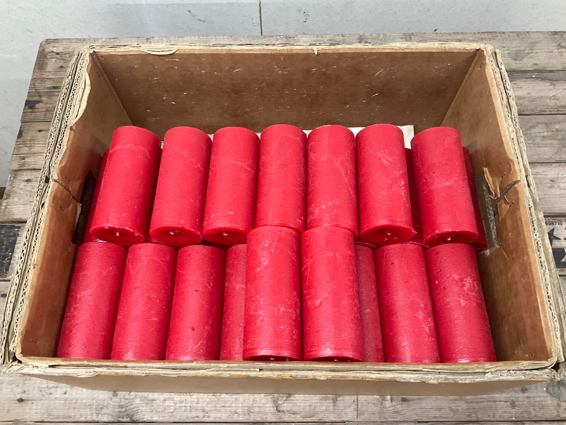 Bougies: 333 Posten Raureifkerzen aus Liquidation – D'occasion à Derendingen par Meisterstuecke 2