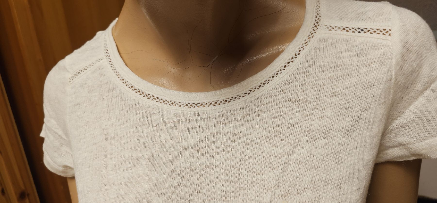 Kleiderpakete: Bench Shorts braun Gr.28 + leichtes Burton Pulli gr.M – Gebraucht aus Ferden von jemyce 2