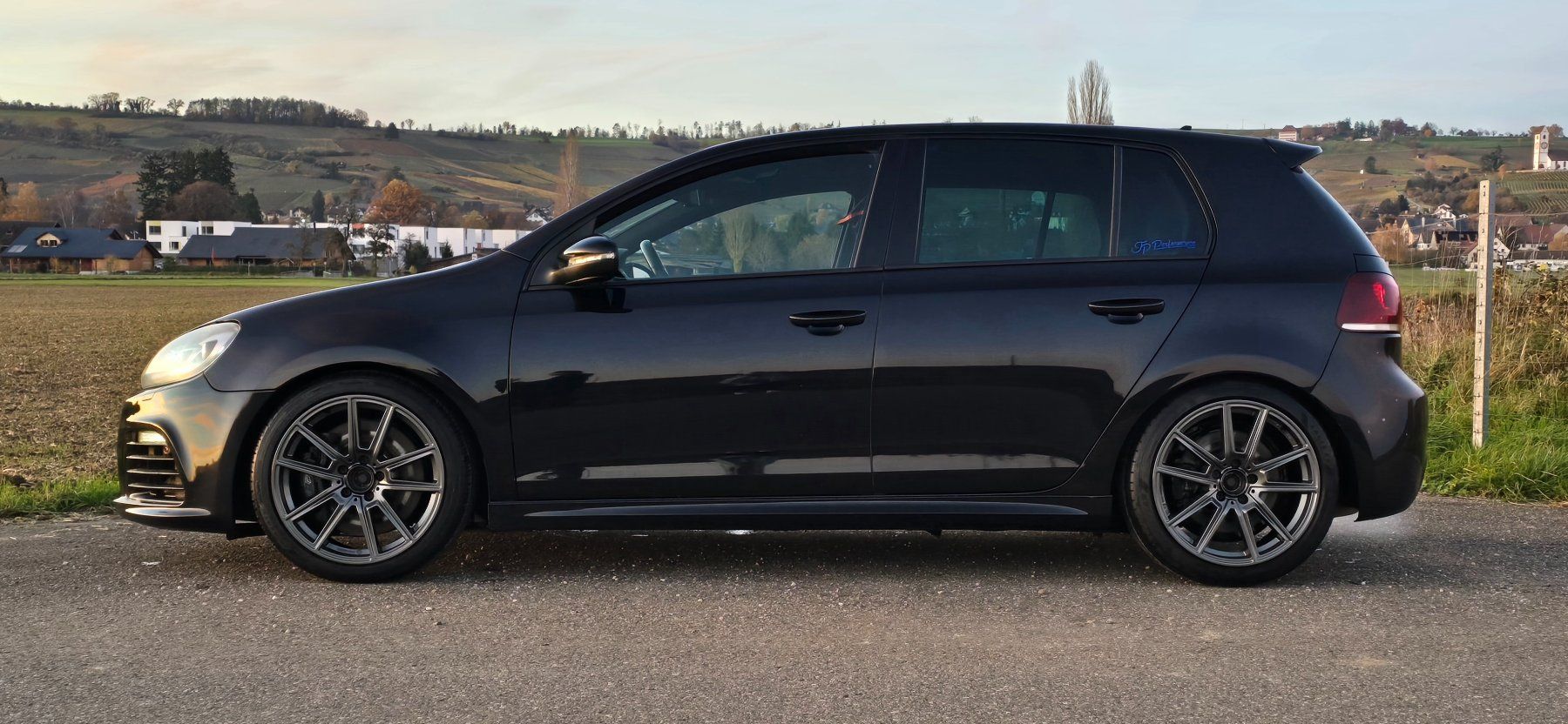 VW Automobili: VW Golf 6 R 4-Motion – Usato da Beringen venduto da Candrox__ 1