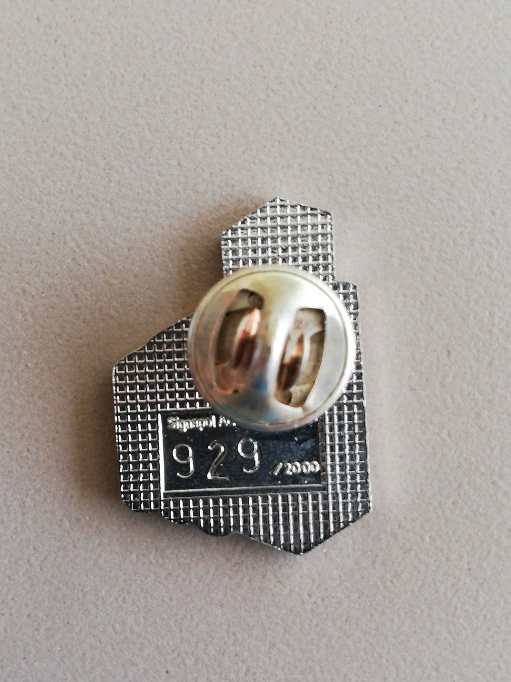 Placchette & Badge: Pin Vademecum limitiert – Usato da Büttikon AG venduto da Amineah 1