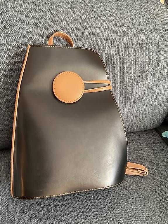 Rucksäcke: Sac à dos cuir comme neuf – Neu (gemäss Beschreibung) aus Icogne von luna.16 1