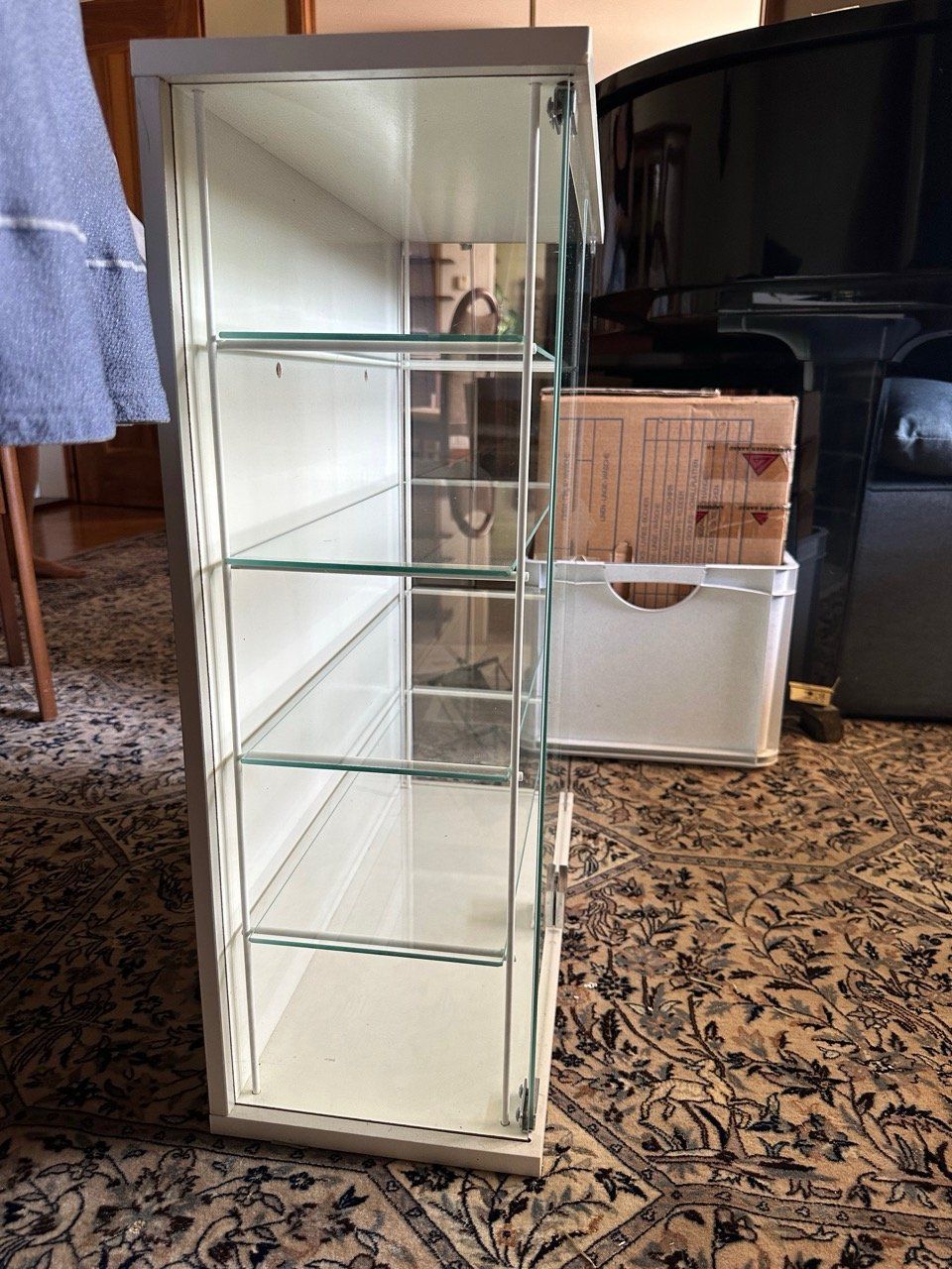 Vetrine: Schlichte Glasvitrine / Sammlervitrine in Weiss – Usato da Ins venduto da ab_80 1