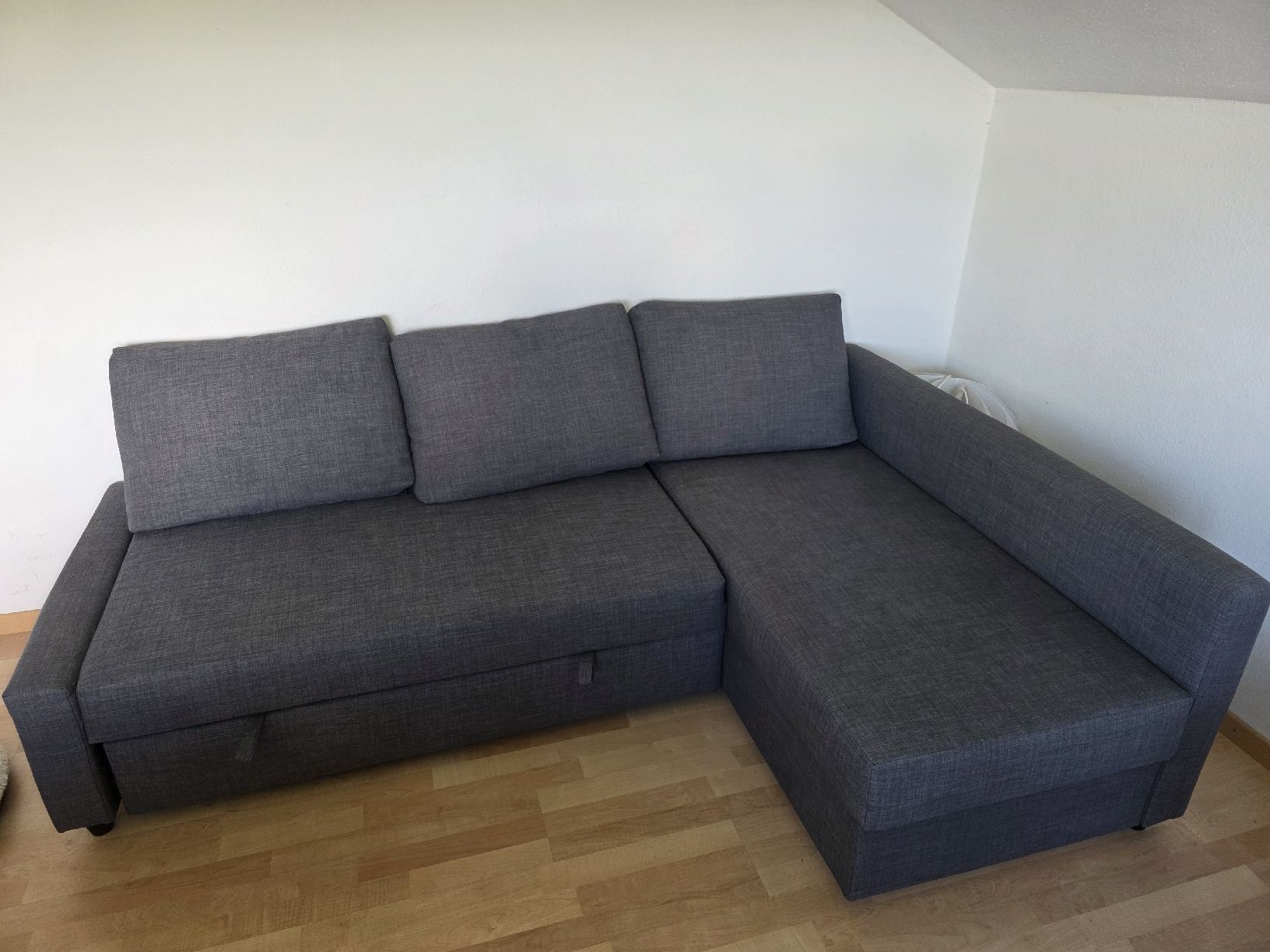 Divani: Friheten sofa (IKEA) – Usato da St. Gallen venduto da ast_br6k 1