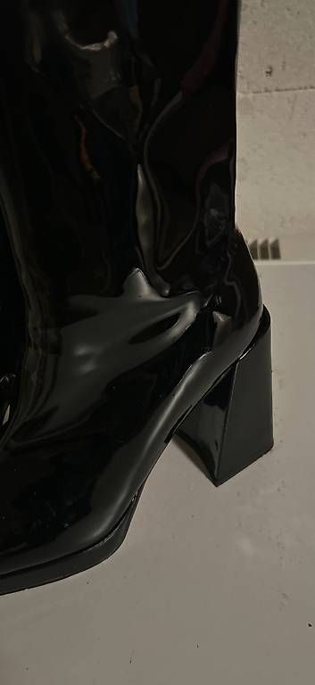Damenschuhe: Chaussures RAID taille 39 – Gebraucht aus Montreux von dan_g5wm 2