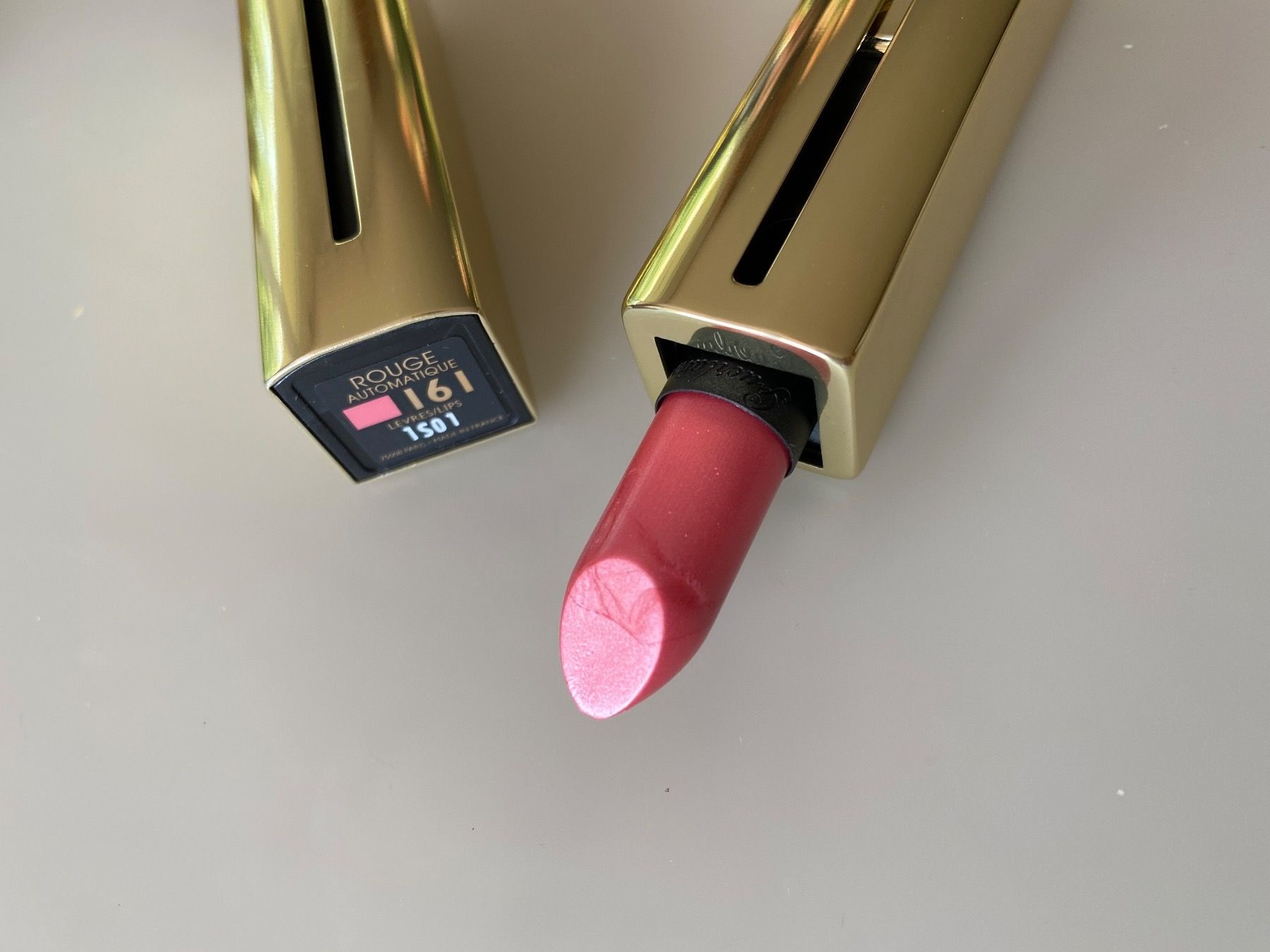 Guerlain Maquillage: Guerlain rouge à lèvres – Neuf (Voir description) à Pully par Natala