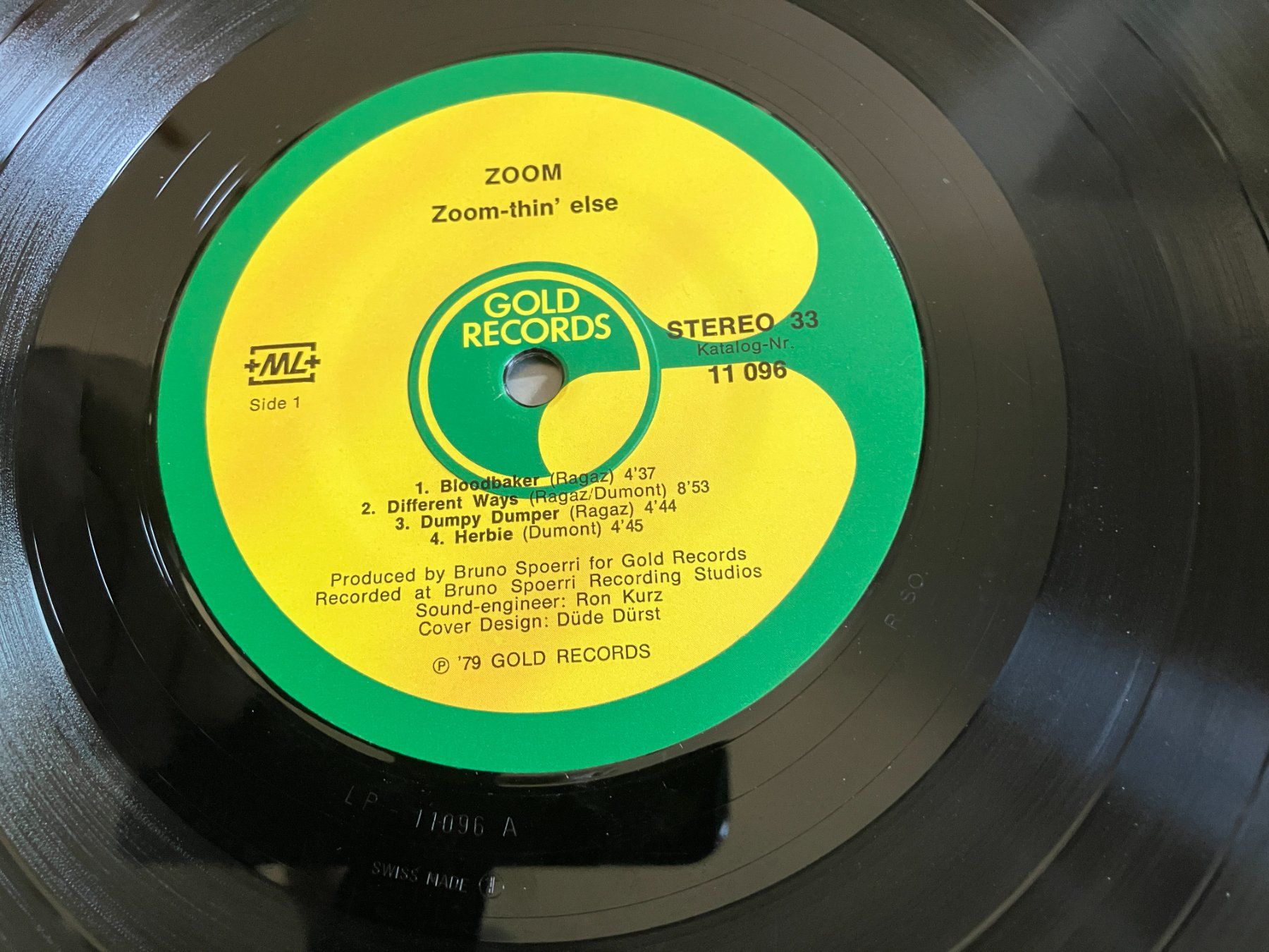 Dischi in vinile: ZOOM – Usato da Aarwangen venduto da Jukebox3 7