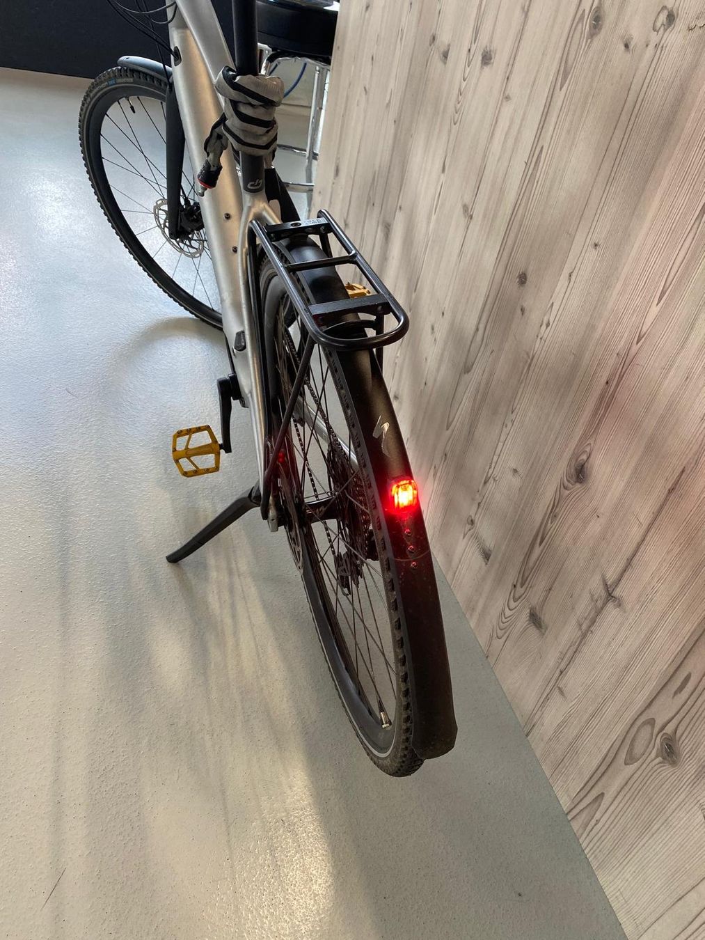 Specialized Biciclette: Velo Specialized VADO SL 5.0 EQ – Usato da Zürich venduto da idruck 2