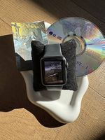 Apple Watch Series 3  Noir + chargeur - fonctionnelle