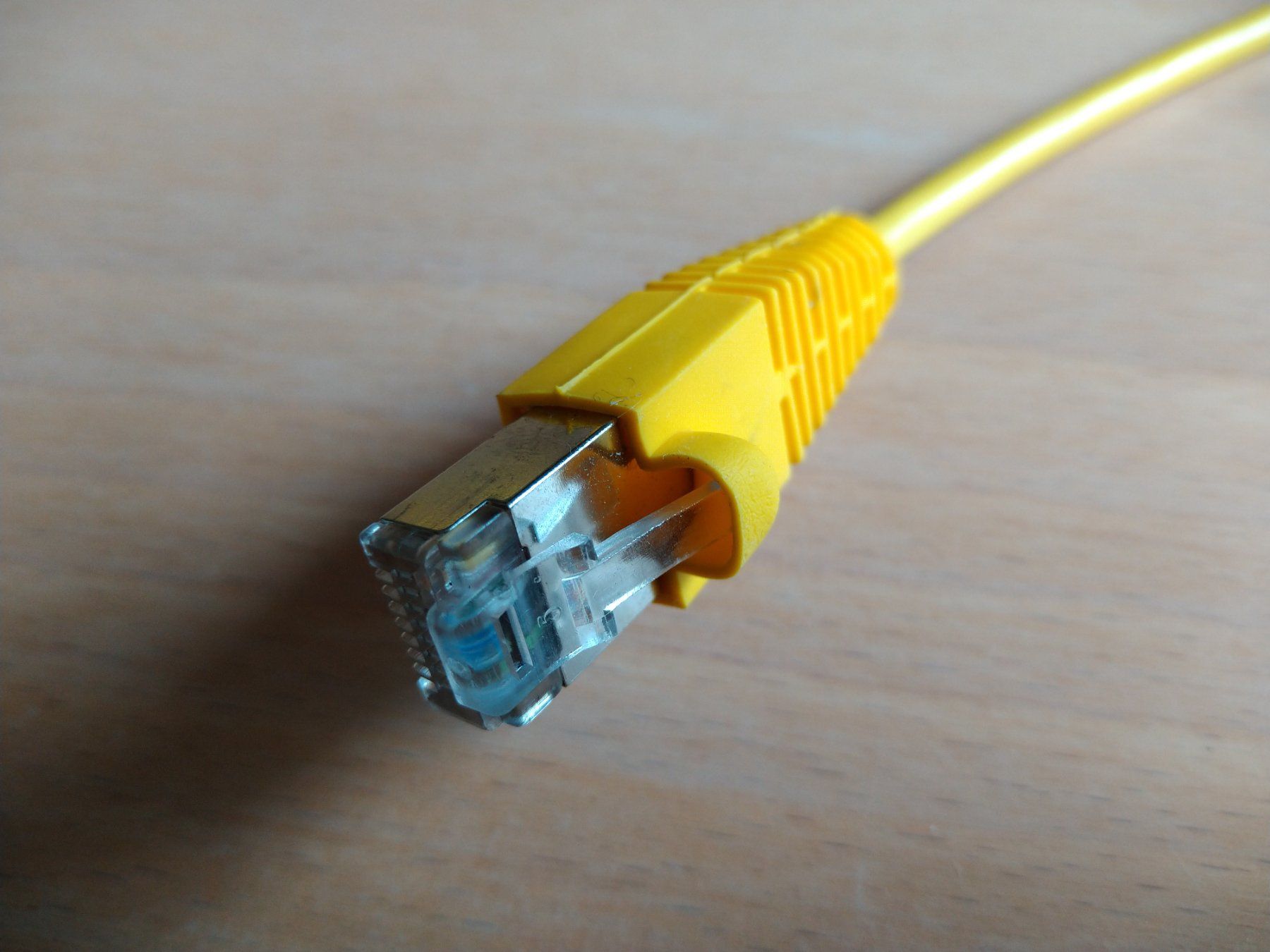 BKS Câbles: BKS Homenet Ethernet Patchkabel 3 m lang, gelb – D'occasion à Winznau par Cassjopaya 3