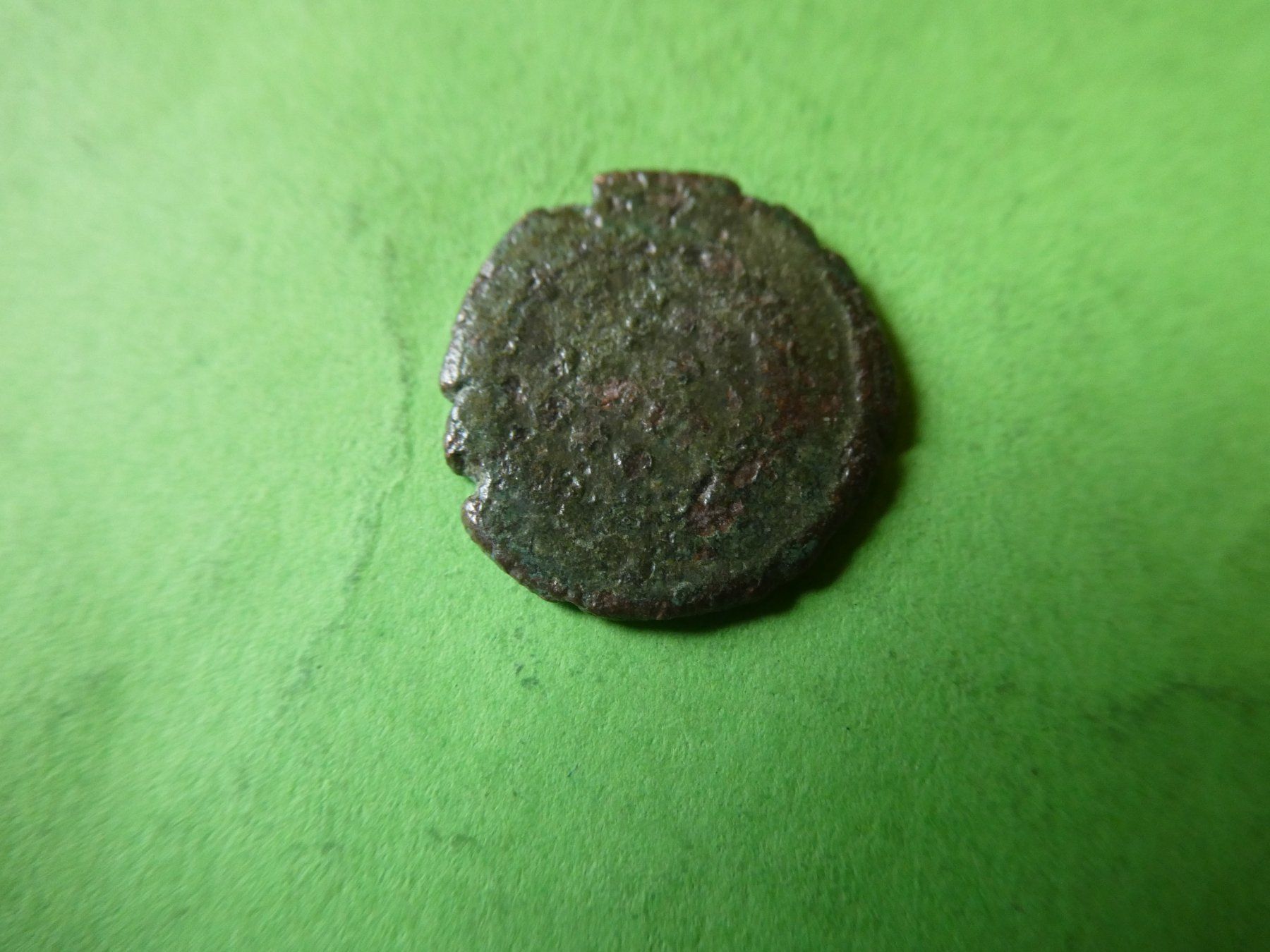 Tutti le monete: uralte Bronzemünze  16 mm     1.16 g – Usato da Hinterforst venduto da Rohusri 2