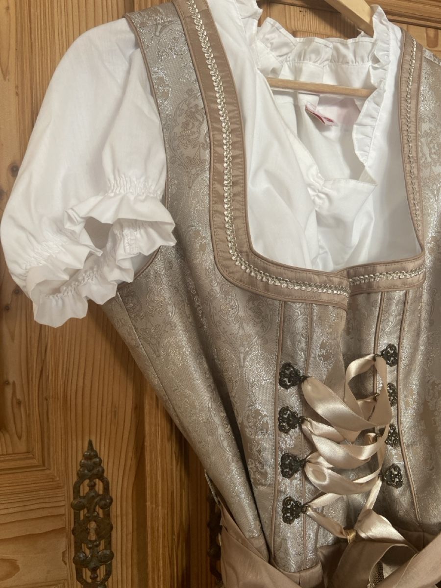 Vestiti: Dirndl mit Bluse – Nuovo (secondo la descrizione) da Altendorf venduto da Atelier76AG 2