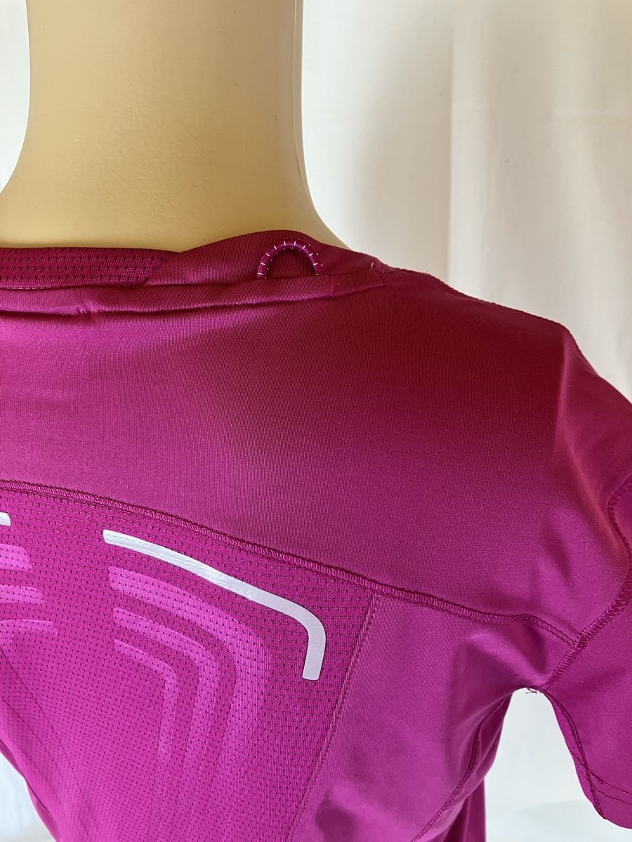T-shirt: Adidas Gr.36 – Usato da Mürren venduto da Ne-le 2