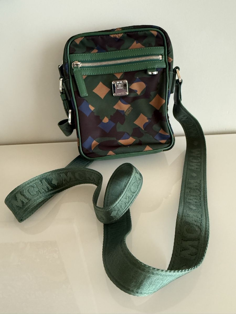 Borse: MCM Crossbody Bag Camouflage – Usato da Güttingen venduto da mar_q2dy