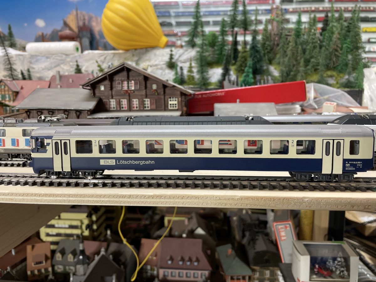 Hag Modelleisenbahnen: Hag BLS Steuerwagen 950  Gleichstrom – Neu und originalverpackt aus Gossau SG von Krokodil344