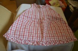 TAILLE  92  - JOLIE ROBE