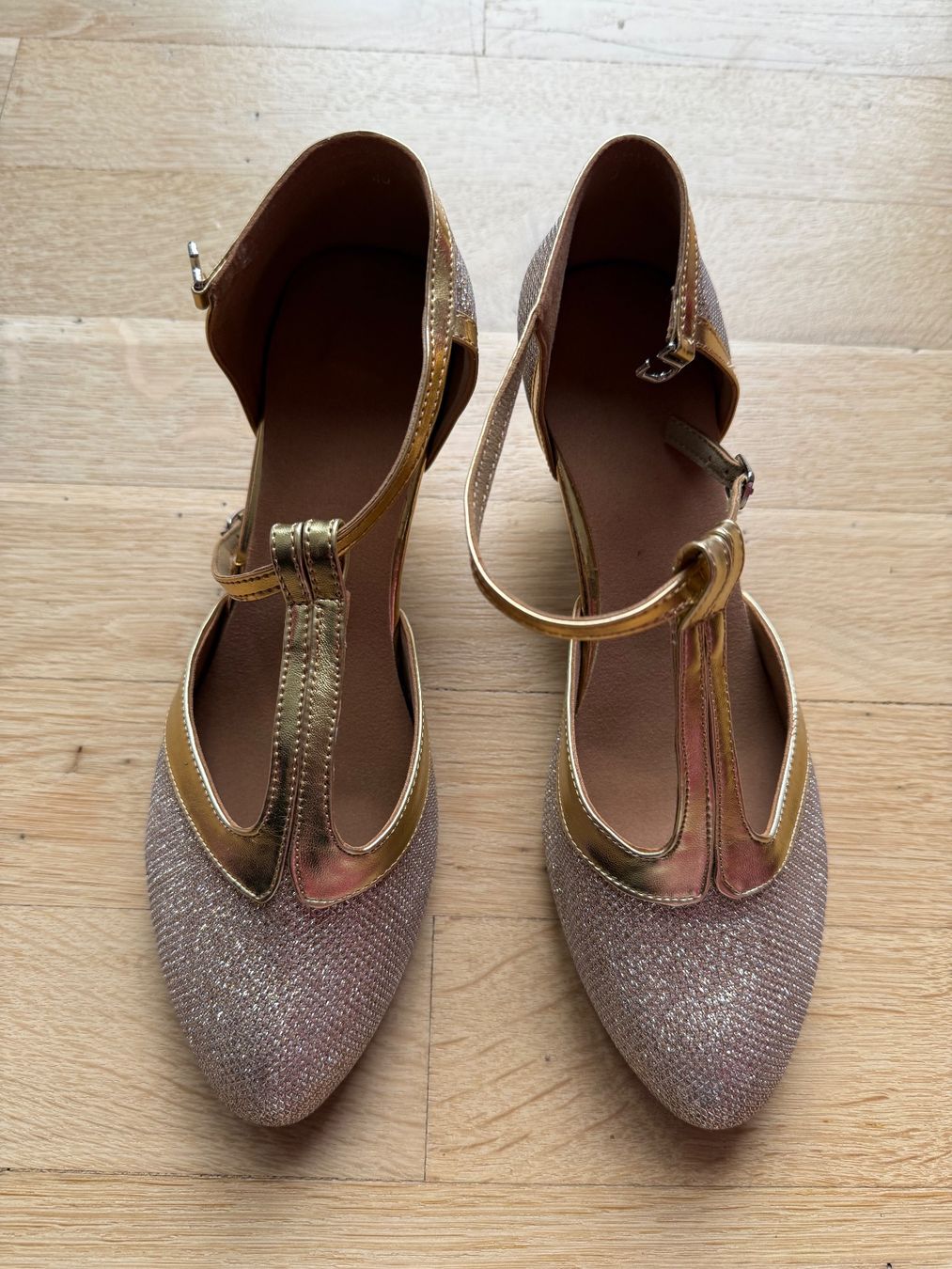 Damenschuhe: Tanzschuhe – Gebraucht aus Binningen von Binnibunny