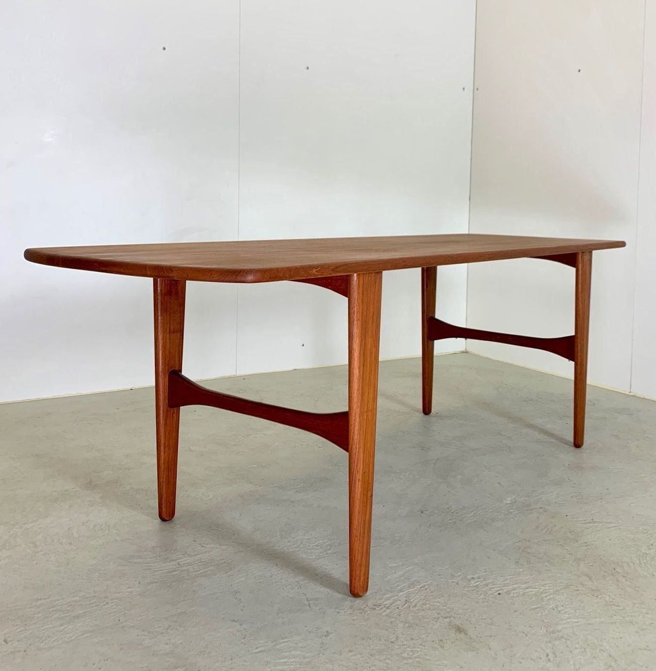 Tavoli: MidCentury Teak Sofatisch von TT, 1960er – Usato da Basel venduto da MidMod20C