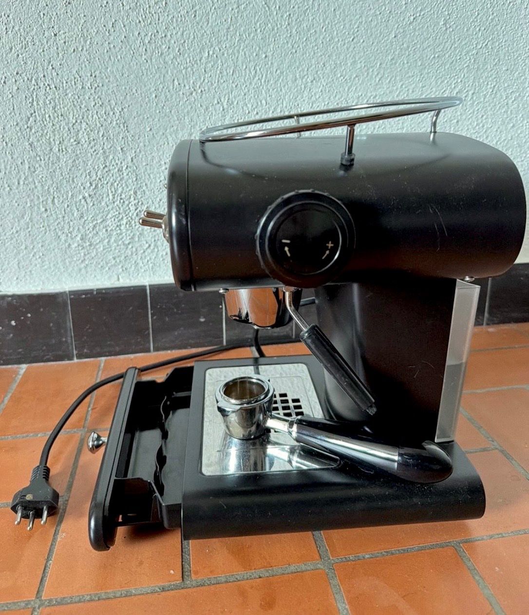 Illy Macchine per caffè & Macchine per espresso: Kaffeemaschine Iperespresso Illy – Usato da Hospental venduto da bal_bwr5 1