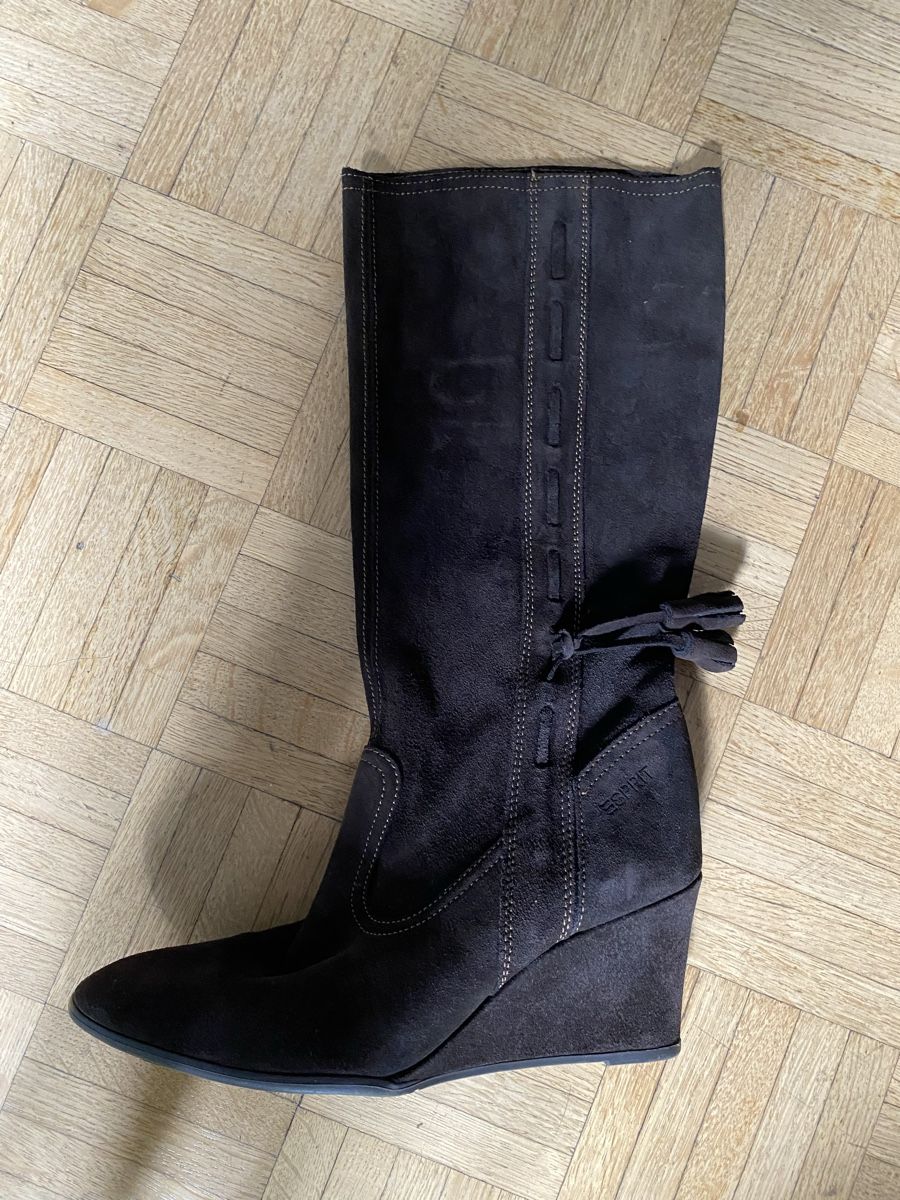 Esprit Wildleder Stiefel mit Keilabsatz, Grösse 39, neu (Neu