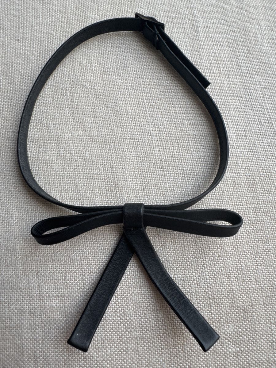 Catenine: Bow Chocker Schwarz – Nuovo (secondo la descrizione) da Brütten venduto da Rod816