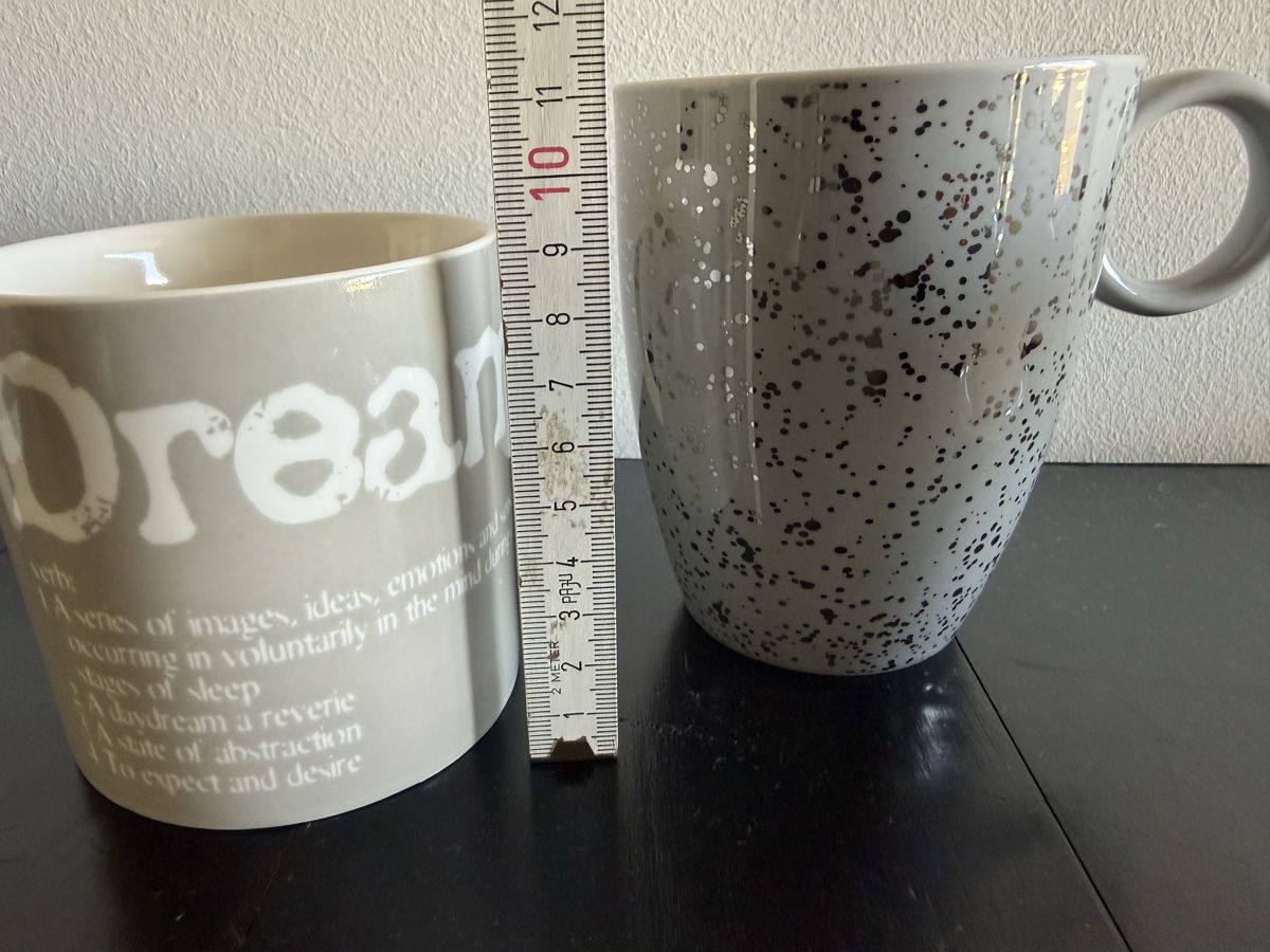 Tasses: Zwei Tassen – D'occasion à Winterthur par ivule2000 1